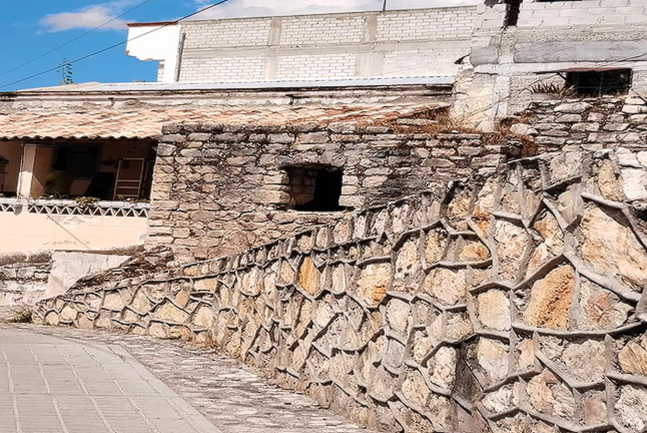 LA ALCANTARILLA Y ACUEDUCTO