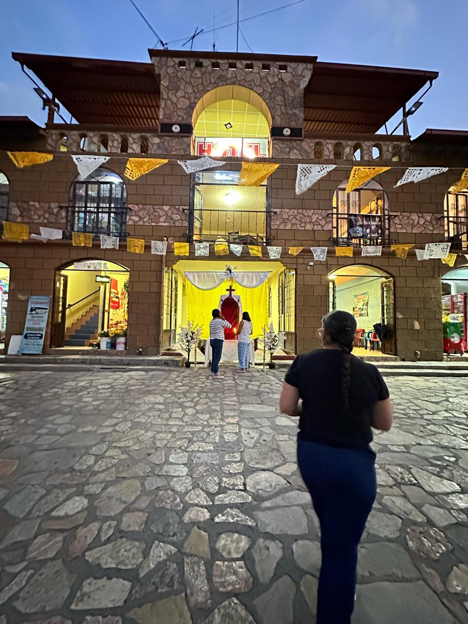 HOTEL “JARDIN  PLAZA”